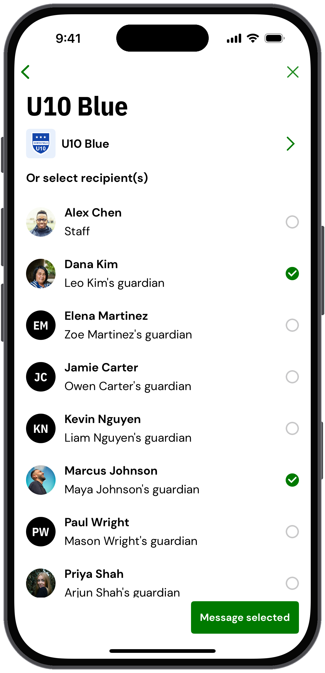 Choosing recipients for a new U10 Blue chat, with Message selected